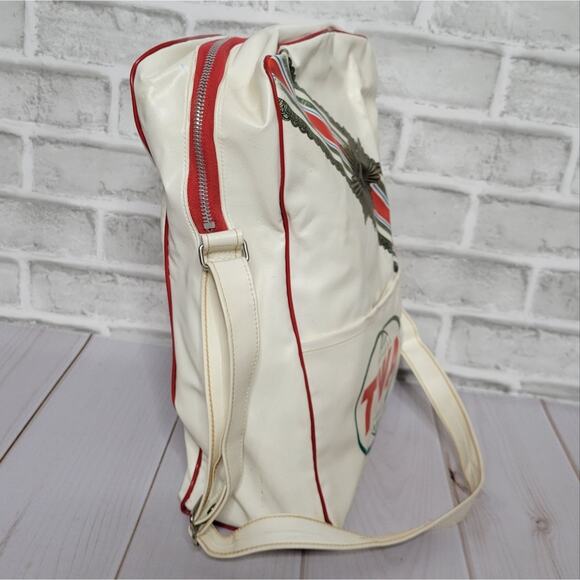 Vintage TWA White Carry-on with Matching Travel Pouch with Contents - Picture 6 of 14